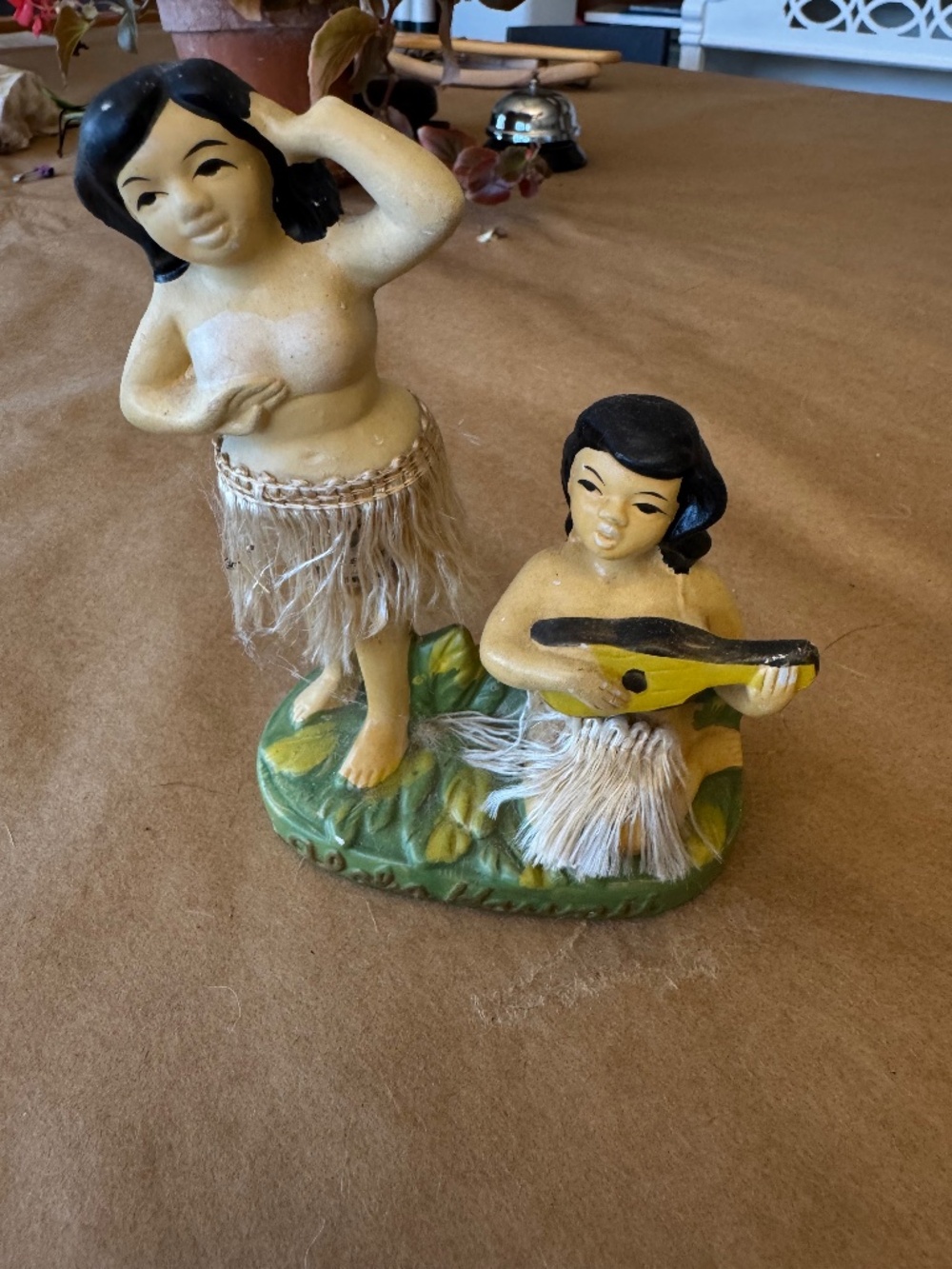 Vintage Hula Girl Nodders